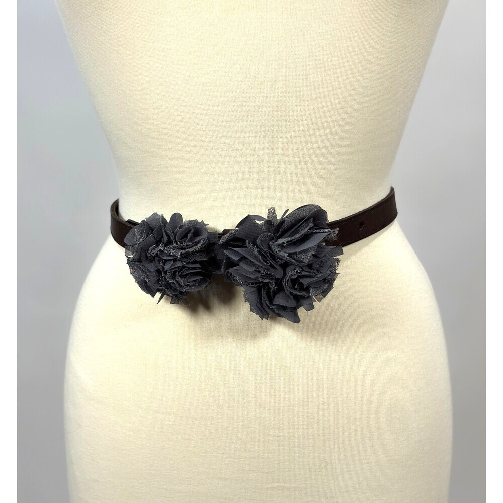 Abercrombie & Fitch Skinny Leather Statement Belt Gray Fabric Flowers - Small
